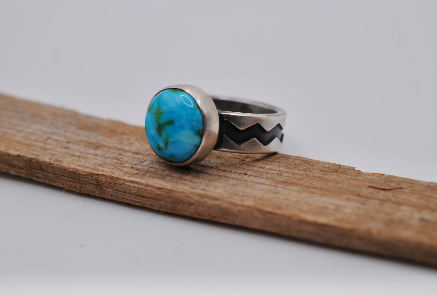 Turquoise Zig Zag Ring - Size 7.5