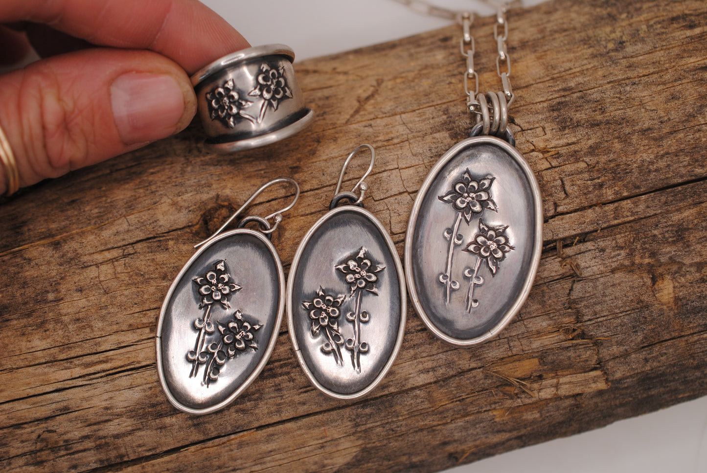 Columbine Ring - Size 7.5