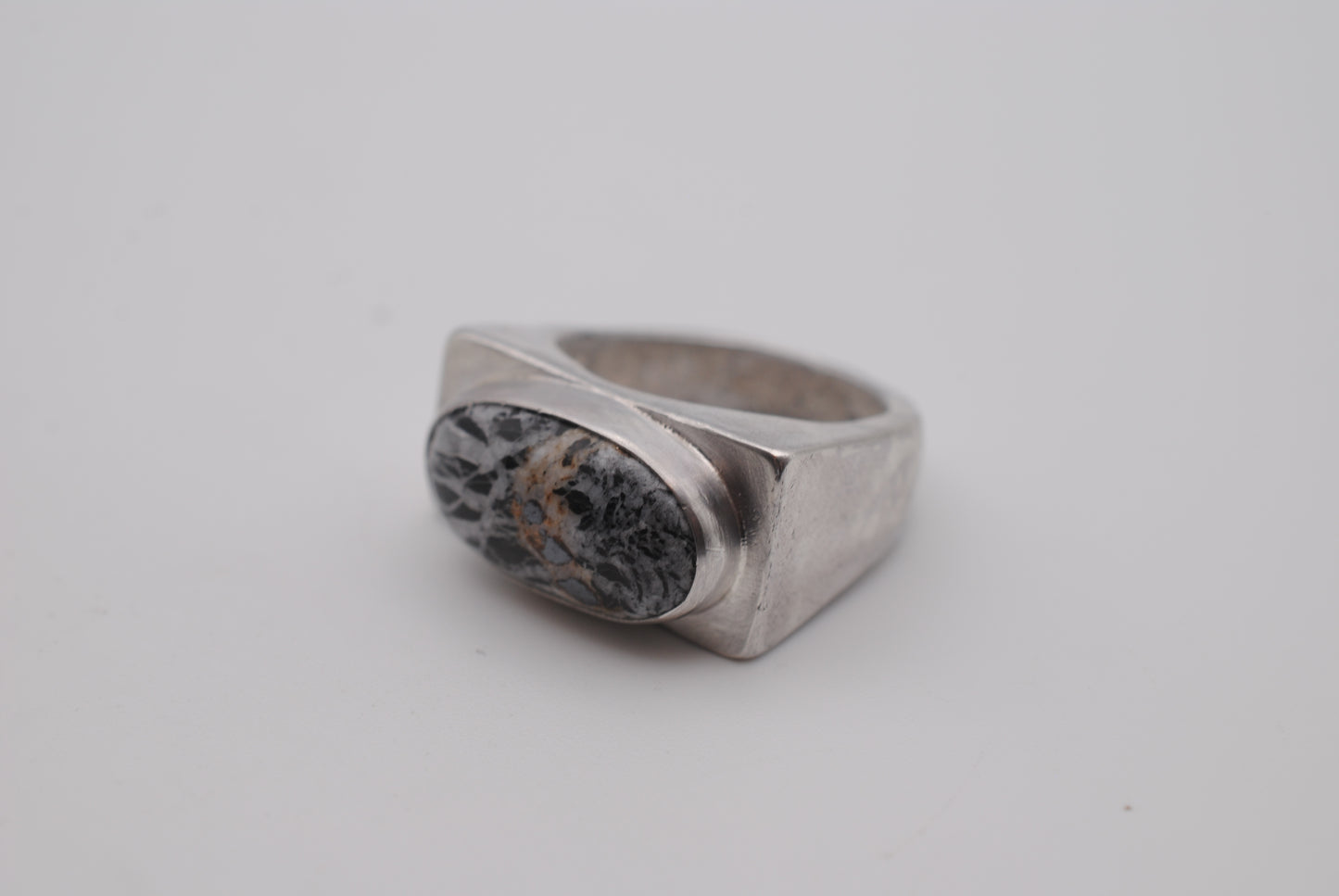 Sand Casted White Buffalo Ring - Size 8