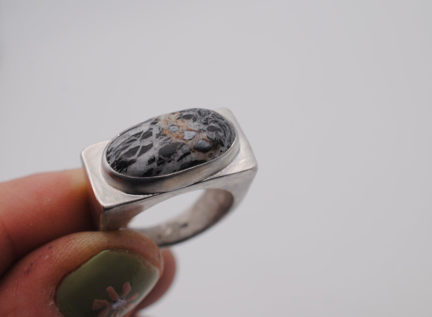 Sand Casted White Buffalo Ring - Size 8