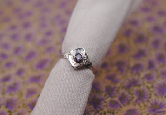 Etched Geometric Ring; Size 5.75