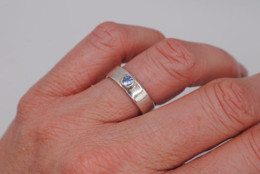 Flat Band with Tanzanite; Size 6