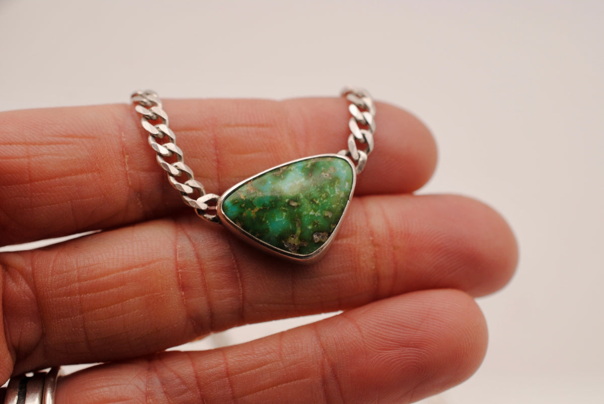 Curb Chain Turquoise Necklace